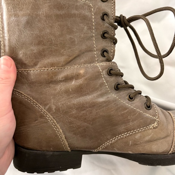 Steve Madden Brown Leather Combat Boots size 8.5 - Picture 6 of 9